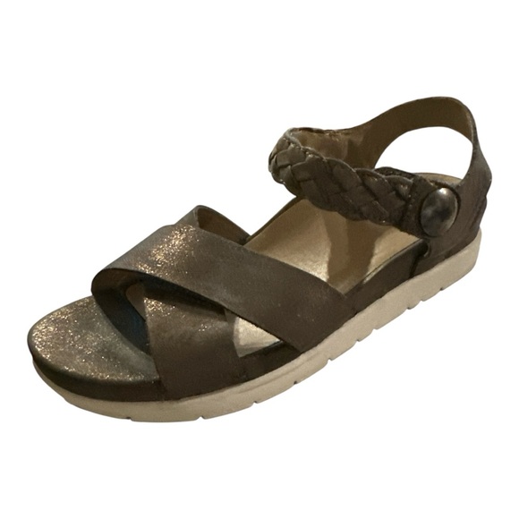 AETREX | Piper Braided Strap Leather Sandals in Shimmery Brown - Picture 1 of 5